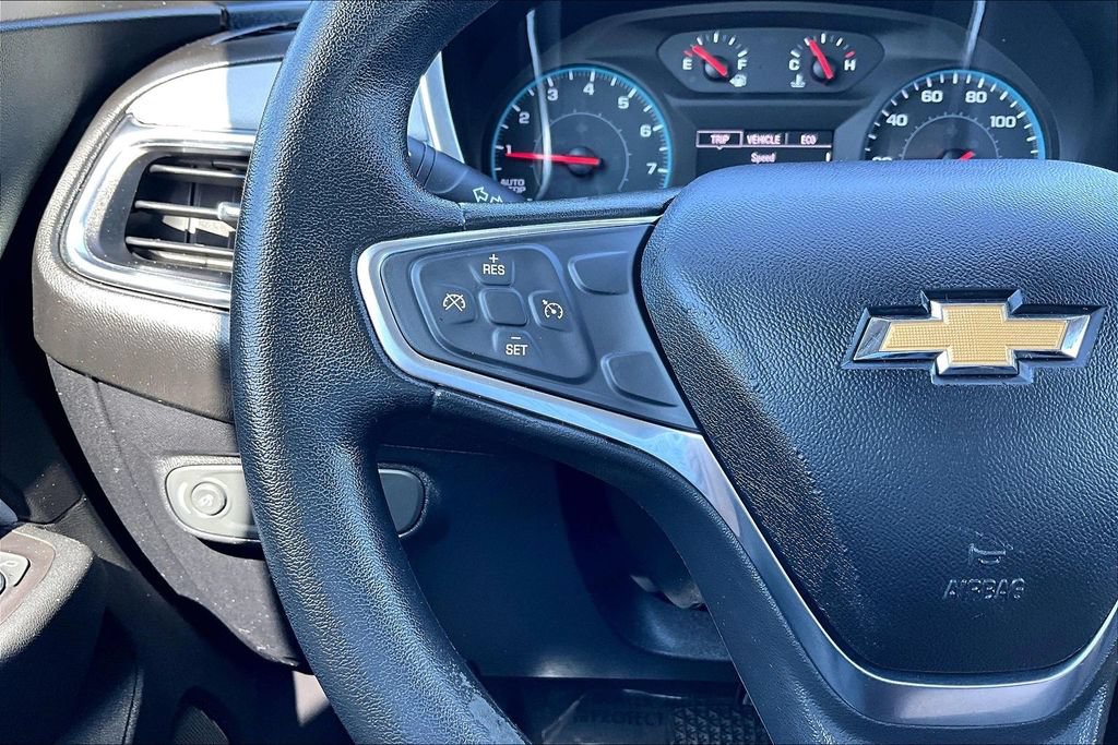 Used 2018 Chevrolet Equinox LS FWD image 18