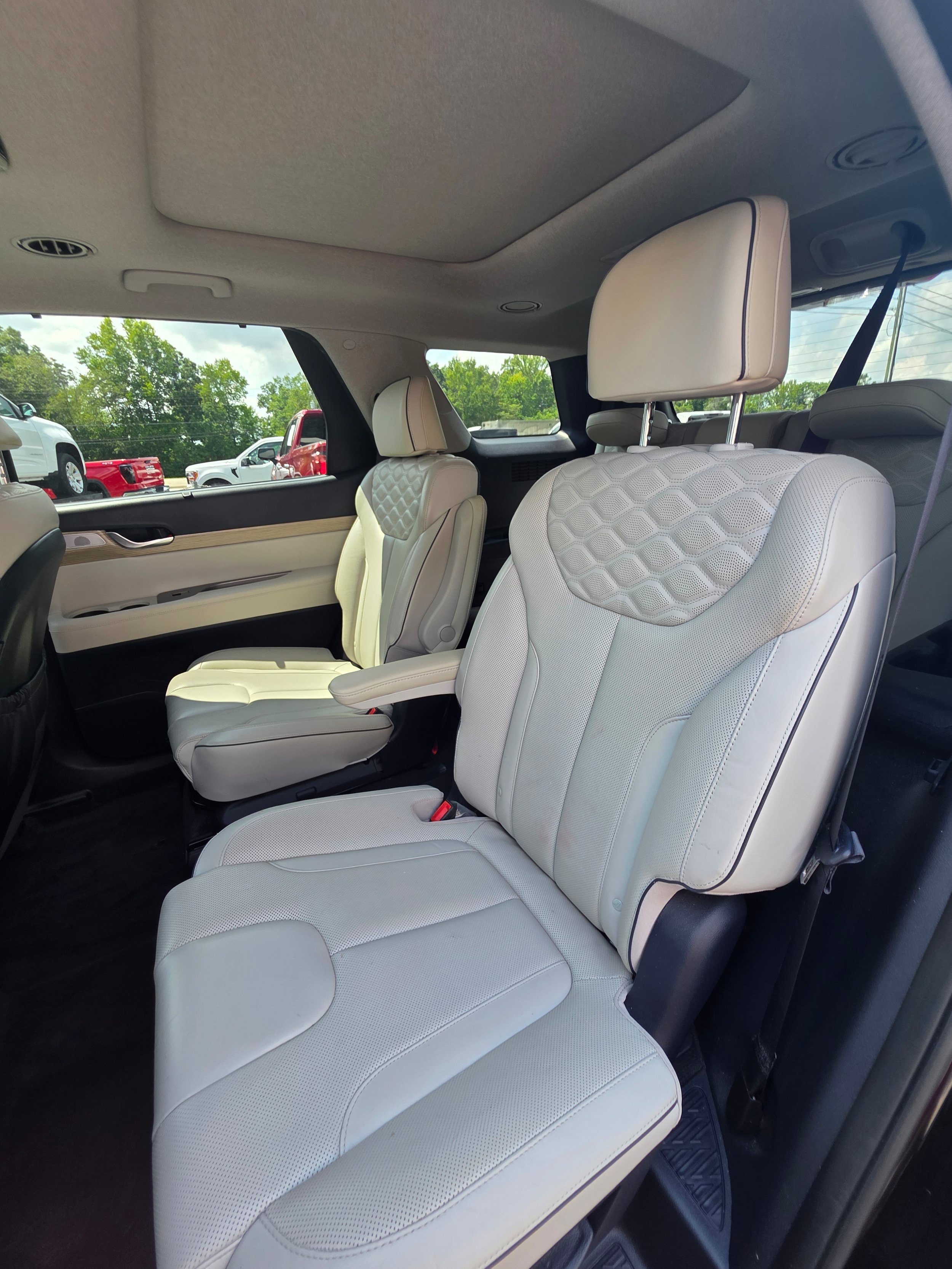 Used 2021 Hyundai Palisade Limited w/ Cargo Package AWD/4WD image 26