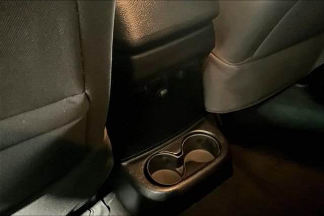 Used 2016 Jeep Wrangler Unlimited Rubicon w/ Dual Top Group image 10