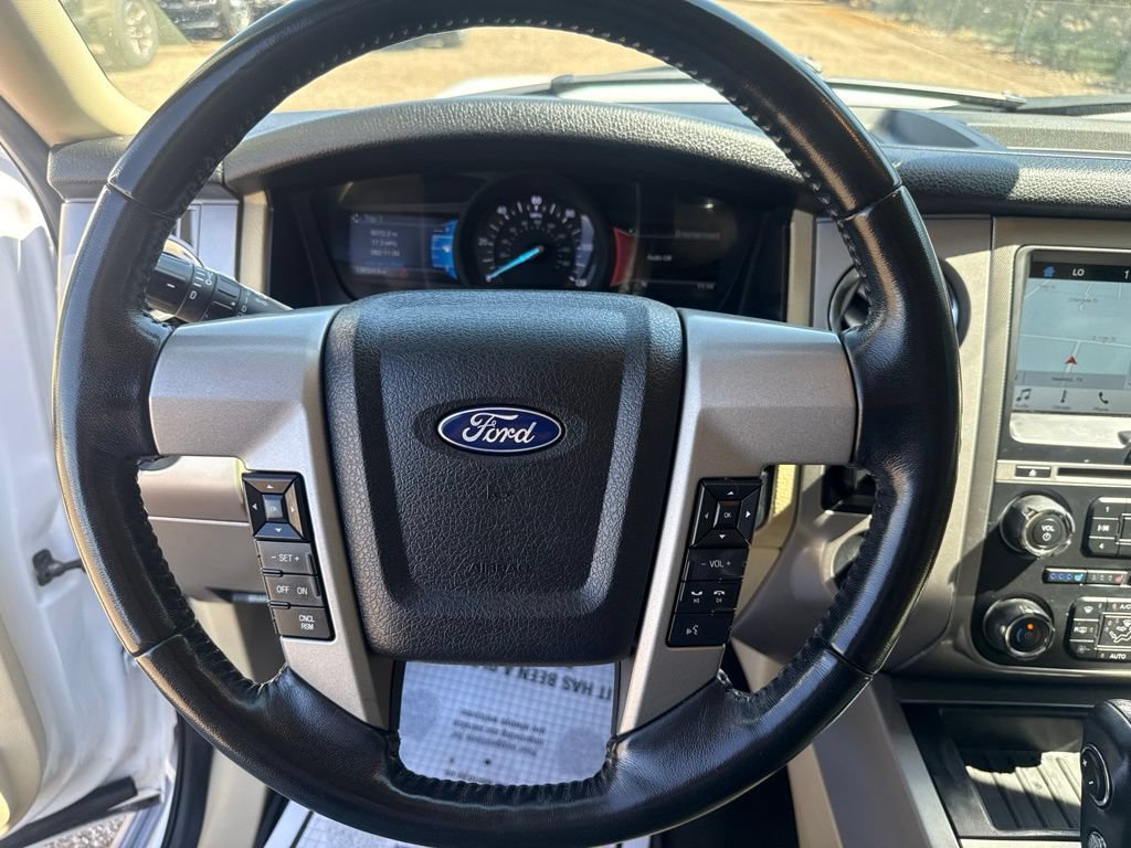 Used 2017 Ford Expedition Limited w/ Equipment Group 301A AWD/4WD image 16