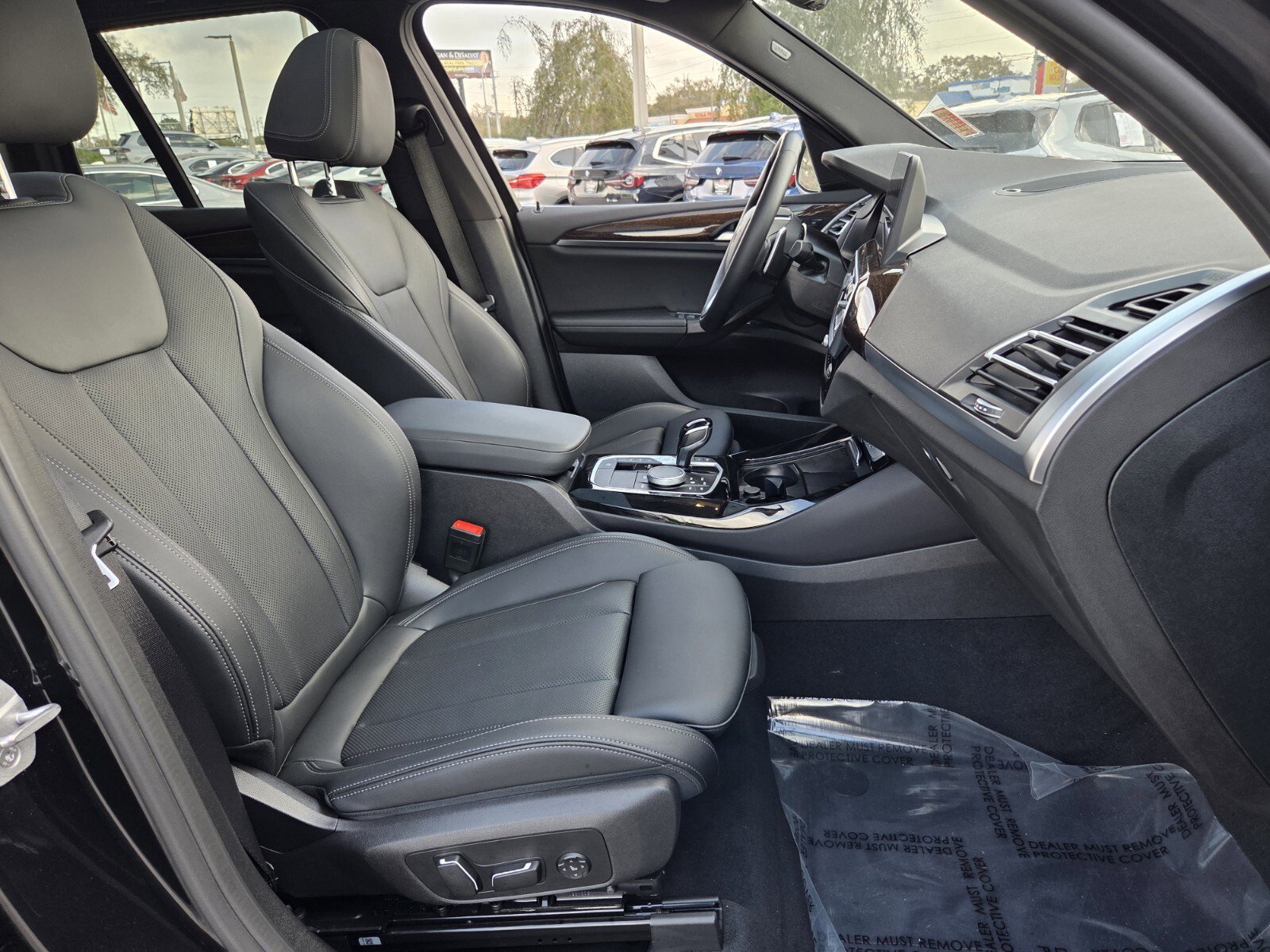 Certified 2024 BMW X3 sDrive30i w/ Premium Package image 17