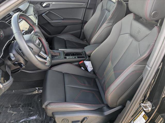 Used 2025 Audi Q3 2.0T Premium Plus image 16