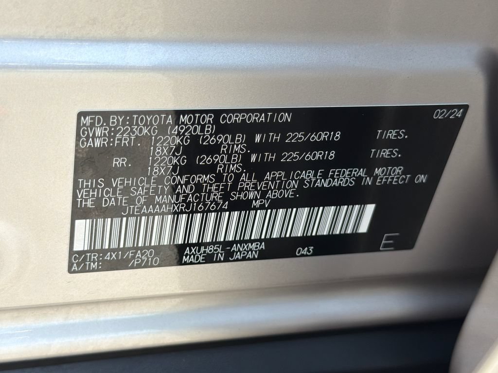 Used 2024 Toyota Venza LE AWD/4WD image 34