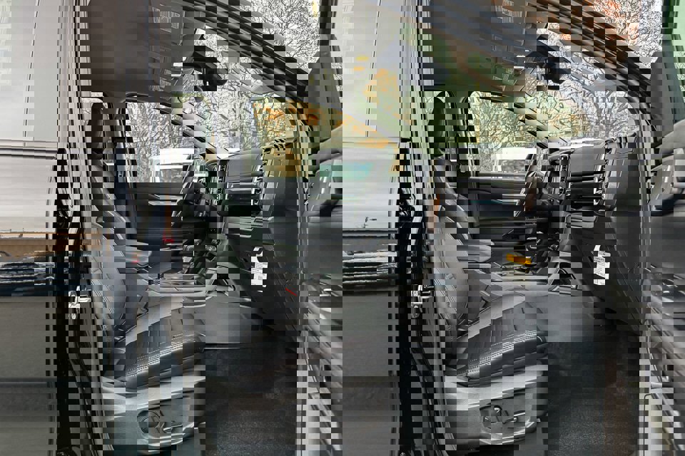 New 2025 Ford Ranger Lariat w/ Black Appearance Package image 12