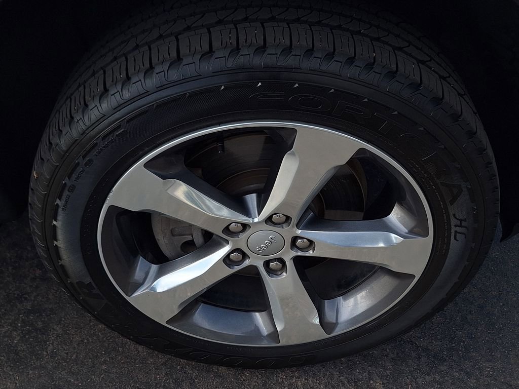 Used 2021 Jeep Grand Cherokee L Limited w/ Trailer Tow Group (B) image 33