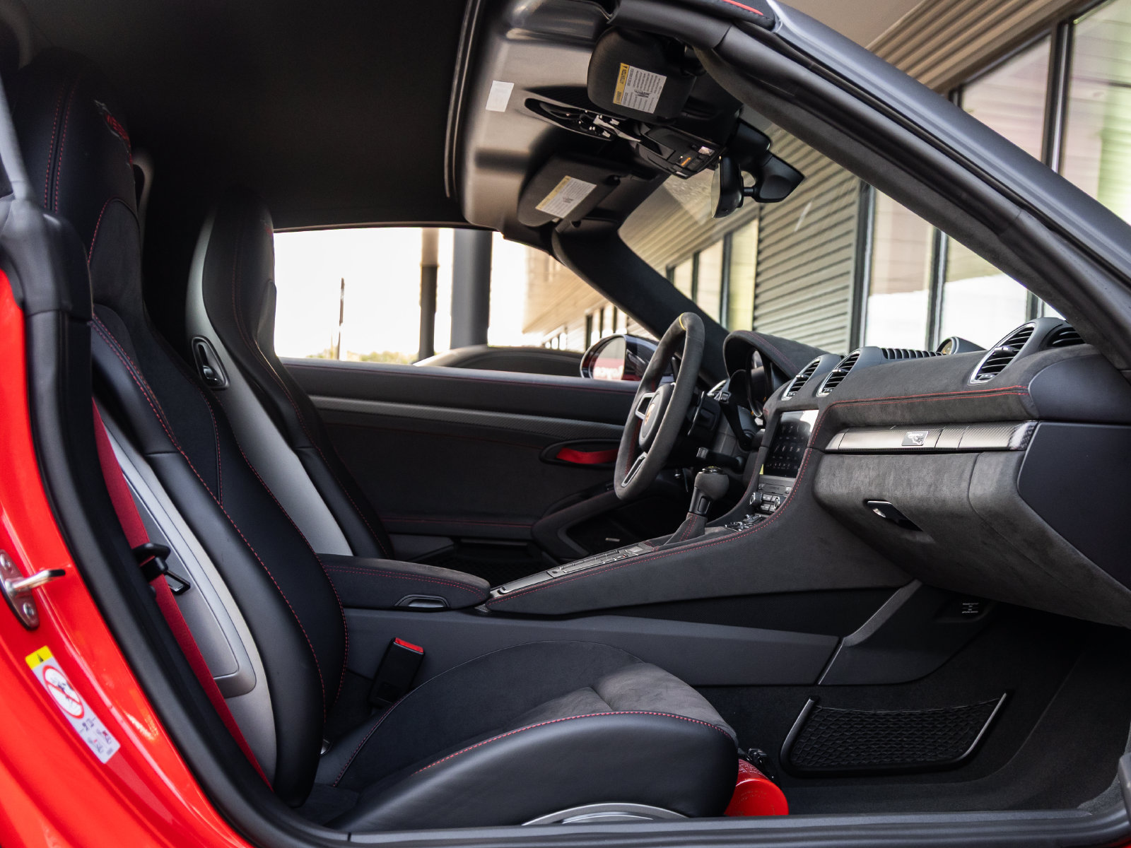 Certified 2025 Porsche 718 Boxster Spyder RS RWD image 48