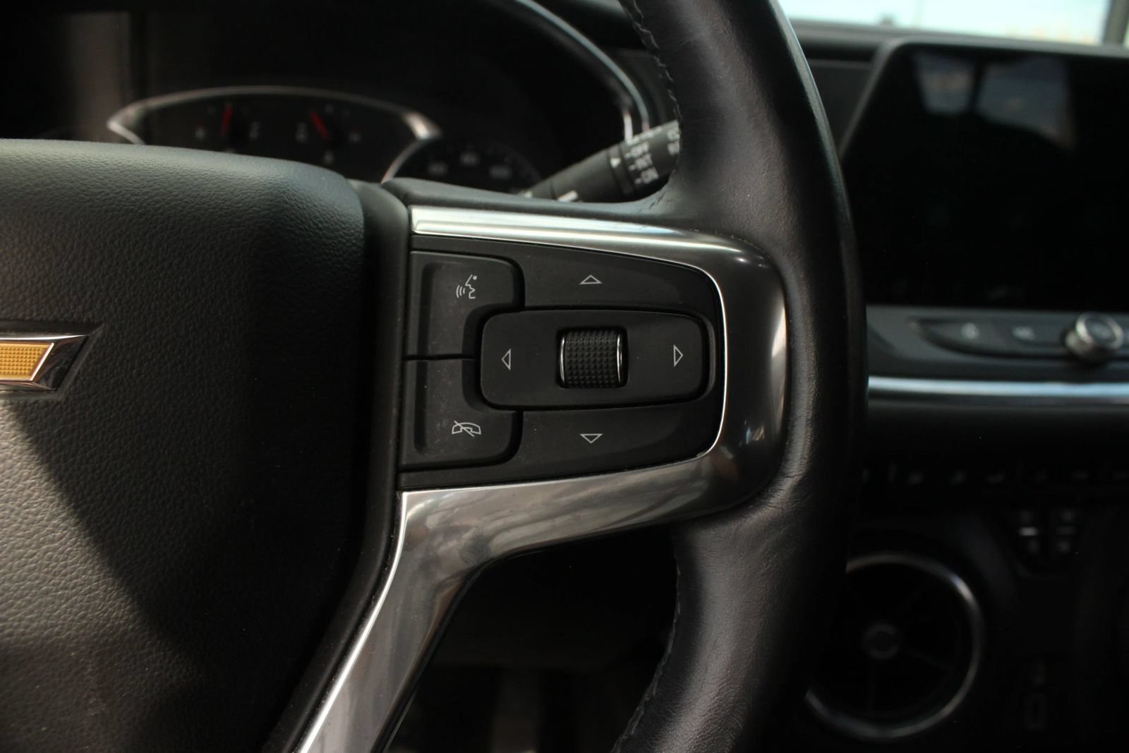 Used 2019 Chevrolet Blazer LT AWD/4WD image 25