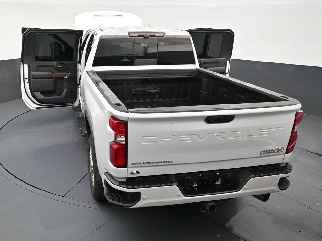 Used 2020 Chevrolet Silverado 2500 High Country w/ Z71 Off-Road Package AWD/4WD image 32