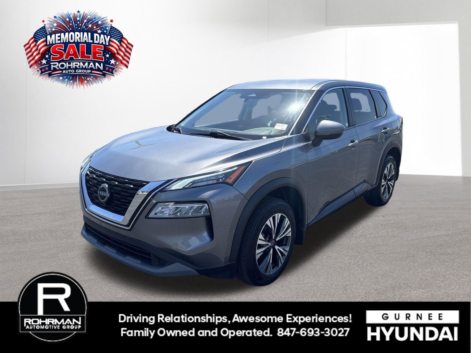 Used 2023 Nissan Rogue SV FWD image 1