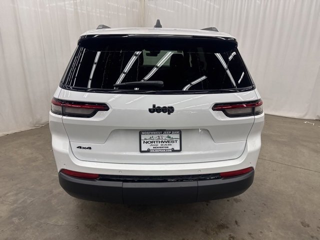 New 2025 Jeep Grand Cherokee L Altitude image 26