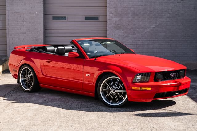 Used 2006 Ford Mustang GT Premium RWD image 37
