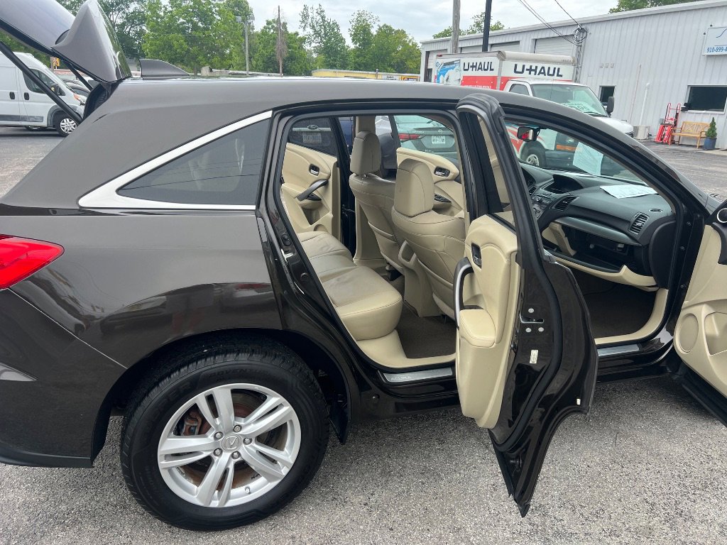 Used 2015 Acura RDX FWD image 9