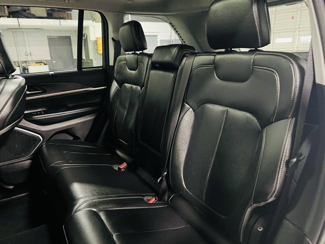 Used 2023 Jeep Grand Cherokee 4WD 4xe w/ Luxury Tech Group II image 29