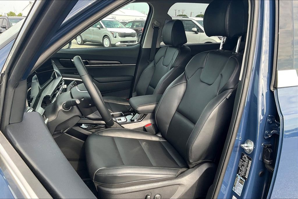 New 2025 Kia Telluride S image 20