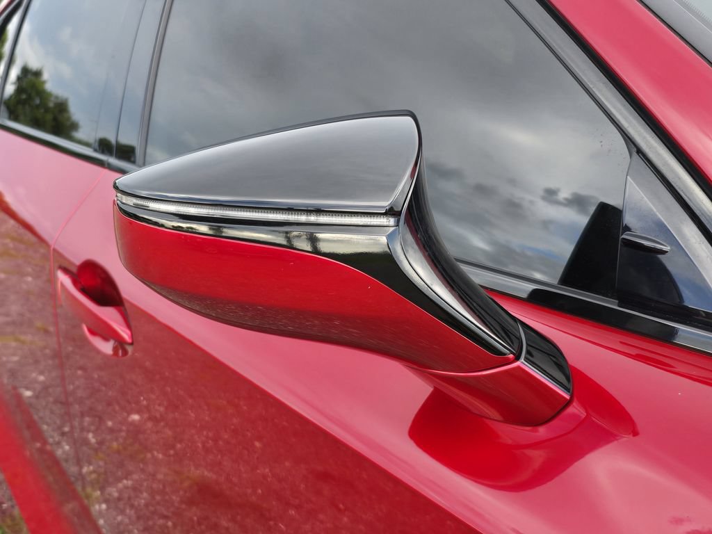 Used 2021 Lexus IS 350 F Sport RWD image 13