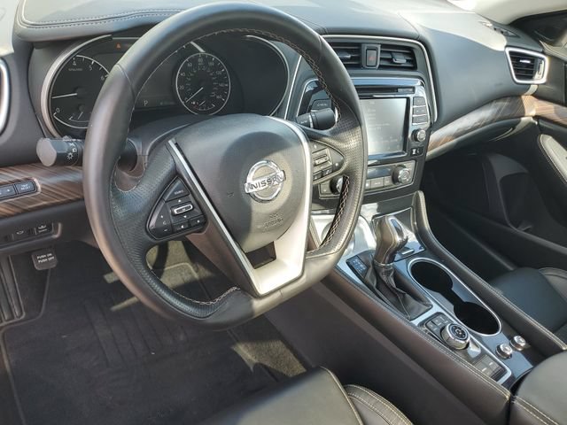 Used 2016 Nissan Maxima Platinum FWD image 16
