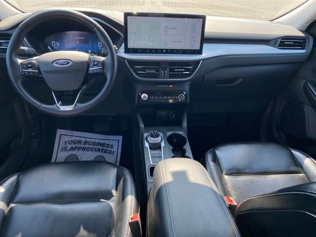 Used 2024 Ford Escape Platinum AWD/4WD image 5
