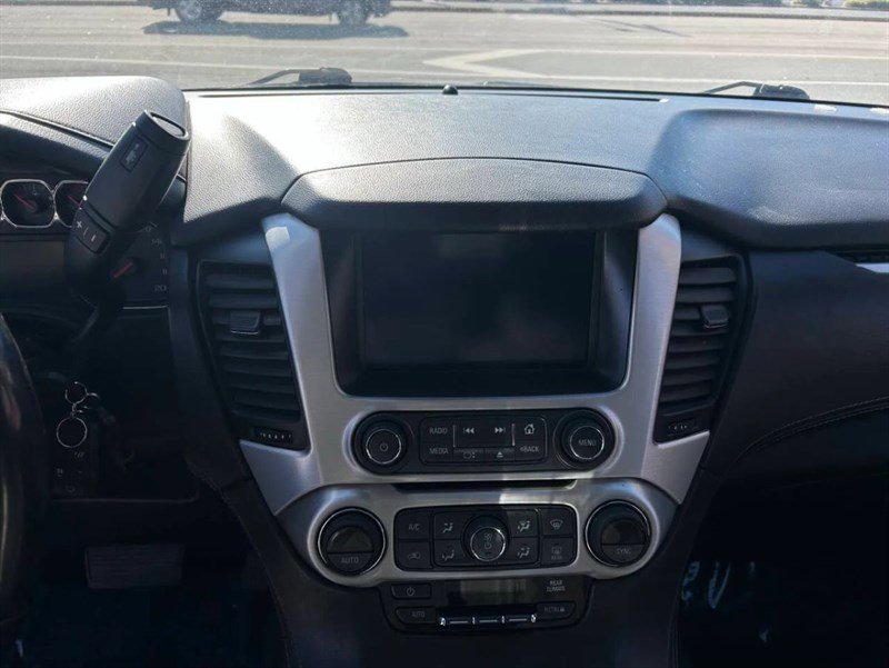 Used 2018 GMC Yukon SLE image 14