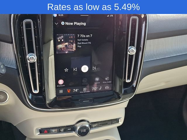 Certified 2023 Volvo XC40 B5 Plus w/ Climate Package image 19