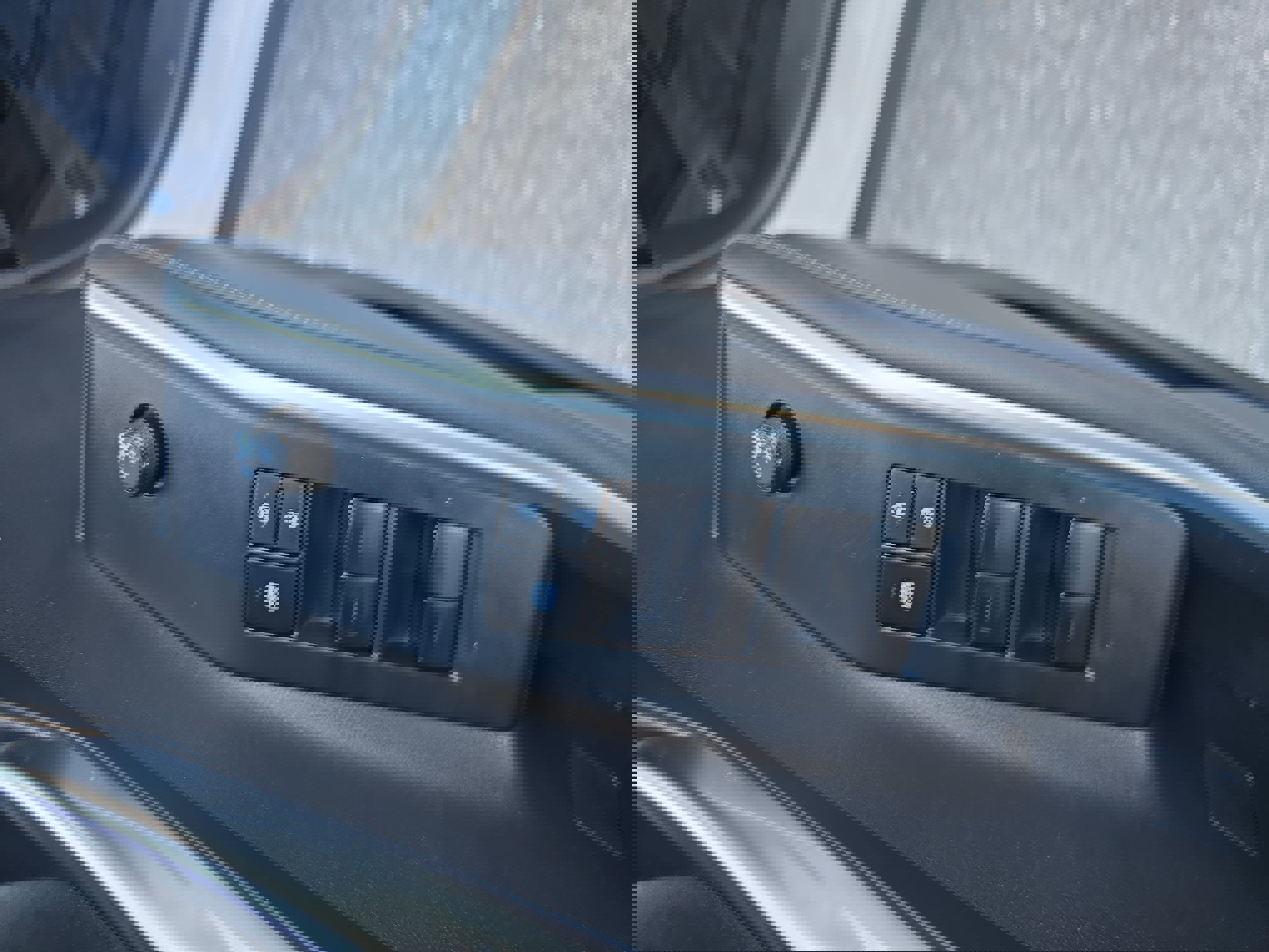 Used 2023 Toyota Highlander XSE image 30