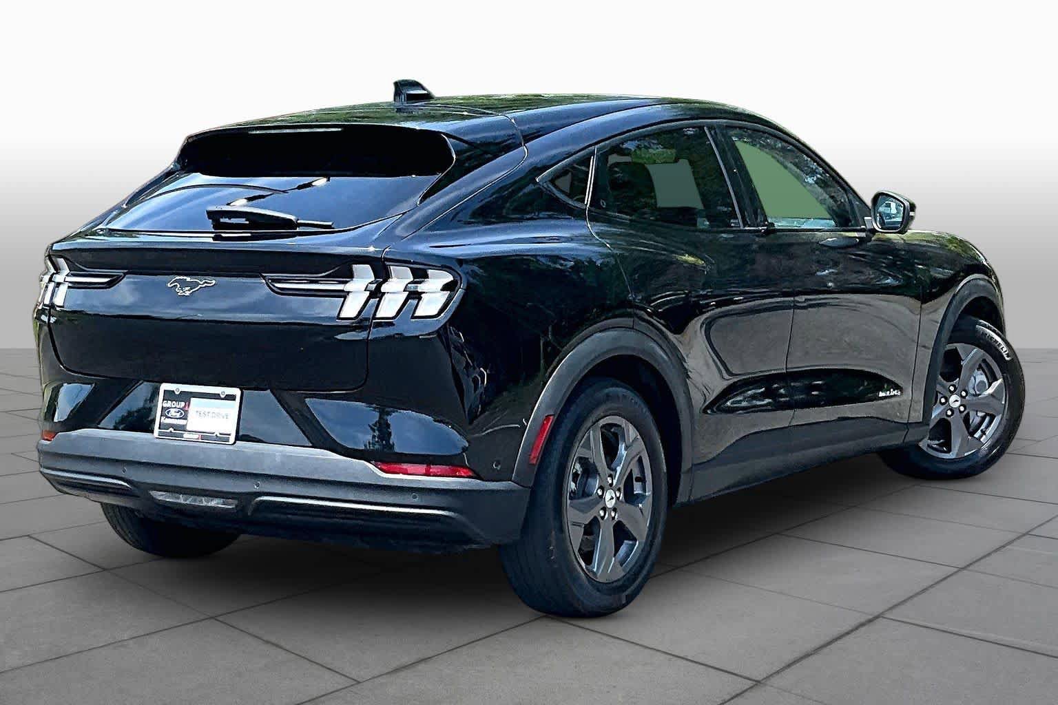 Used 2023 Ford Mustang Mach-E Select AWD/4WD image 12