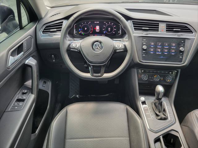 Used 2021 Volkswagen Tiguan SEL FWD image 15