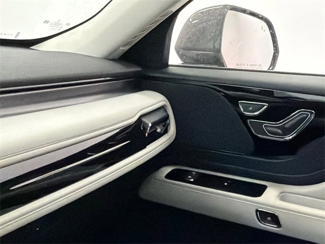 New 2026 Lincoln Aviator AWD image 34