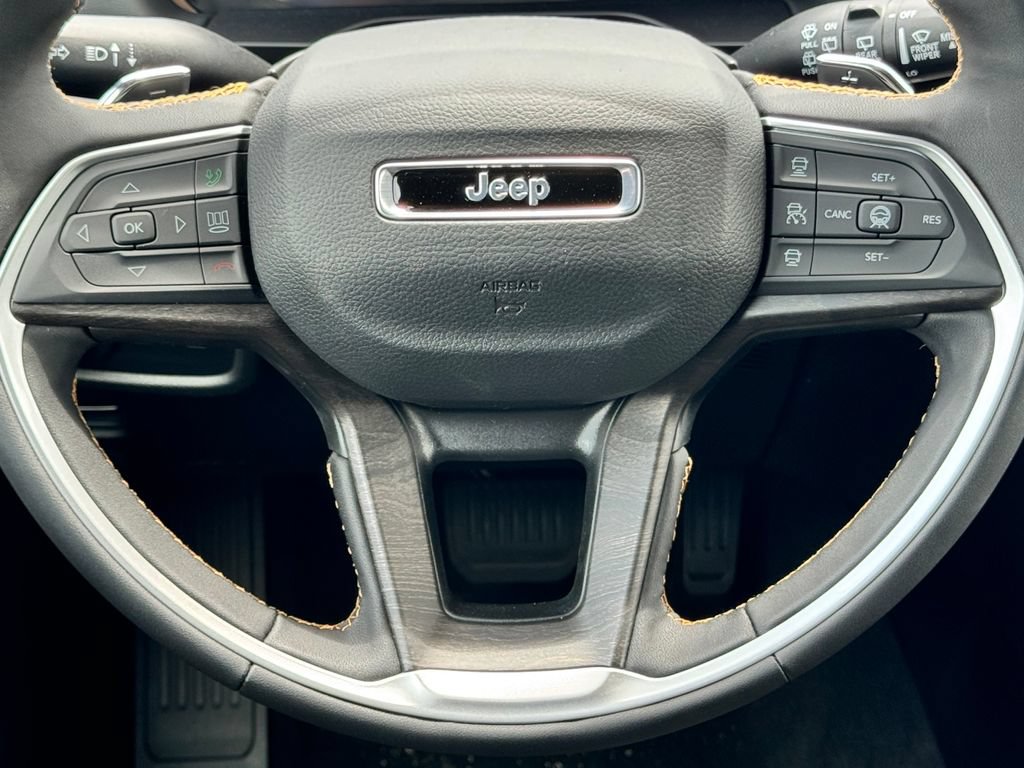 New 2026 Jeep Grand Cherokee L Limited AWD/4WD image 21