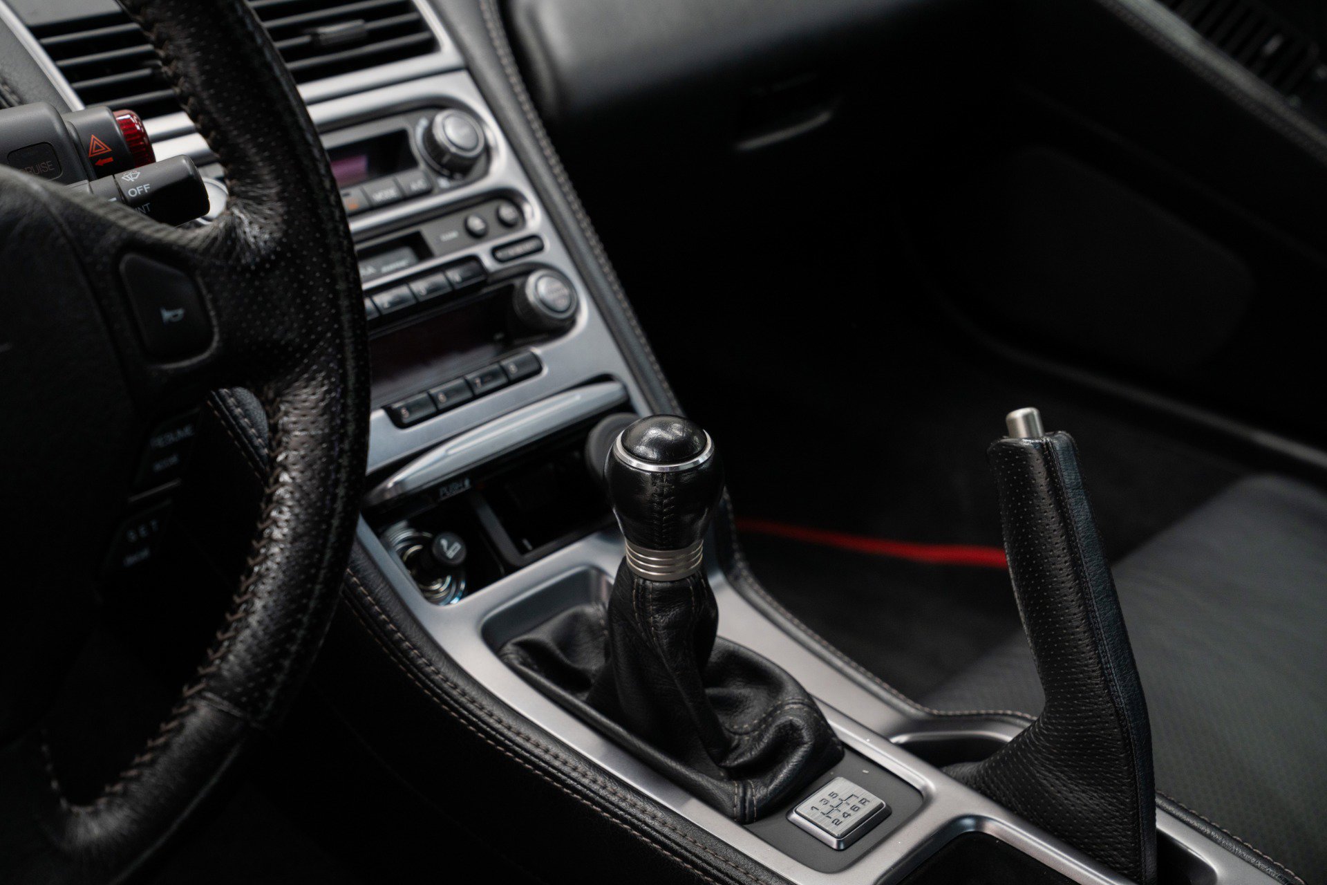 Used 2005 Acura NSX T RWD image 14