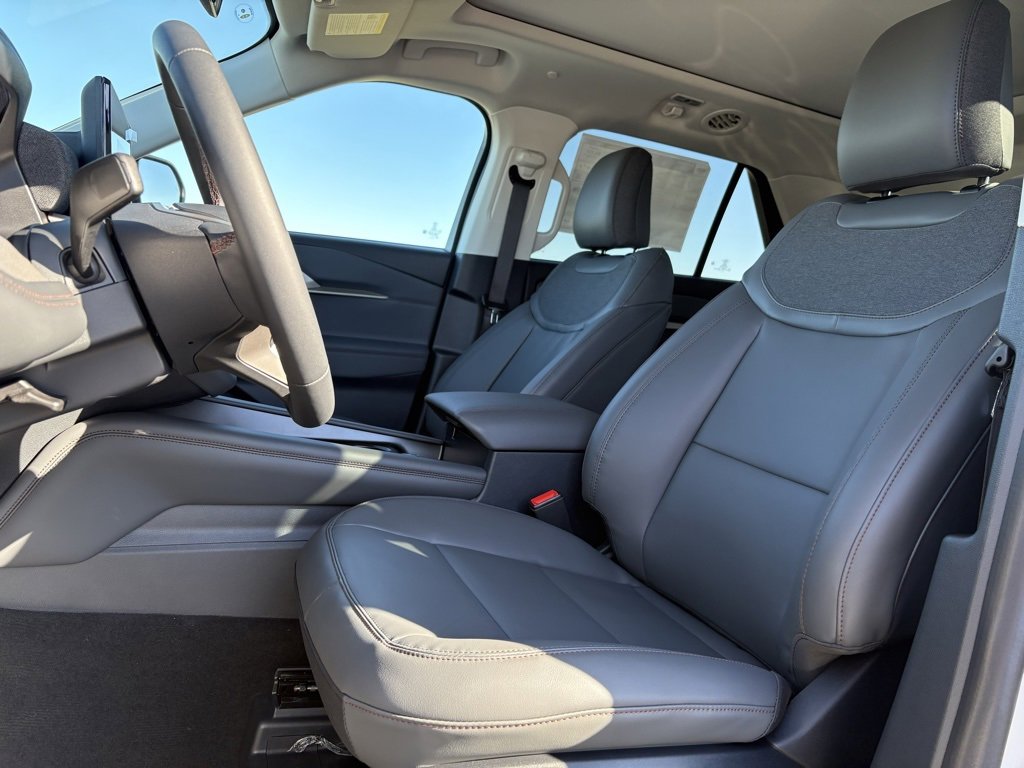 New 2026 Ford Explorer Active image 56