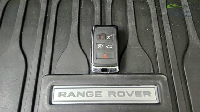 Used 2025 Land Rover Range Rover Velar Dynamic SE AWD/4WD image 80