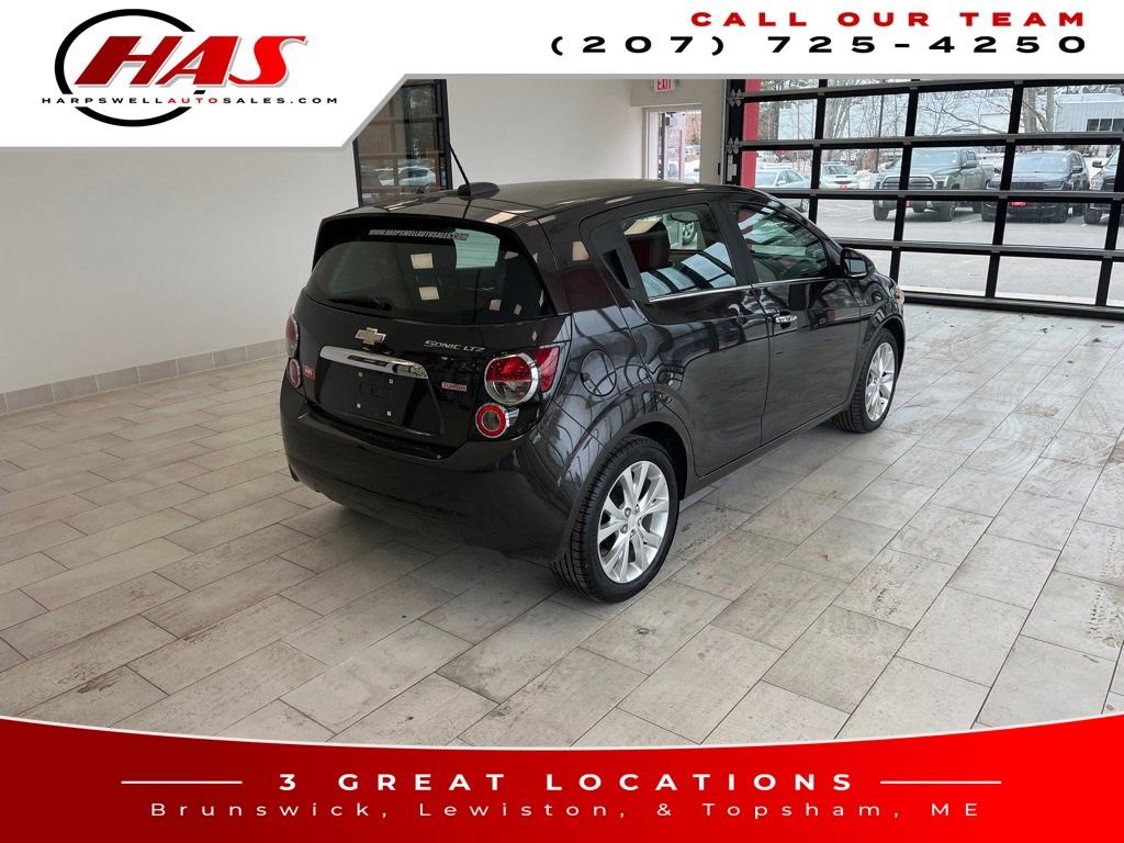 Used 2015 Chevrolet Sonic LTZ image 6