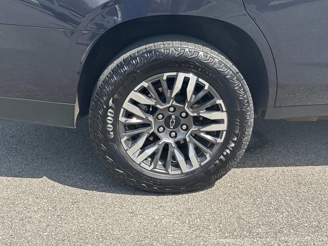 Used 2025 Chevrolet Tahoe Z71 image 10