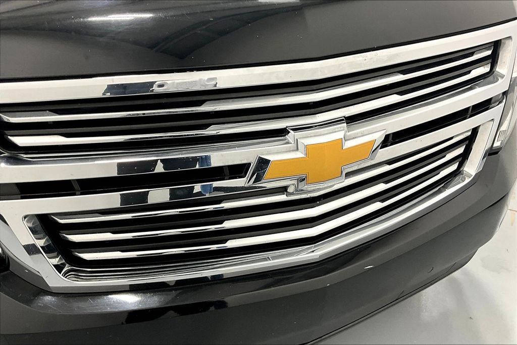 Used 2017 Chevrolet Suburban Premier image 38