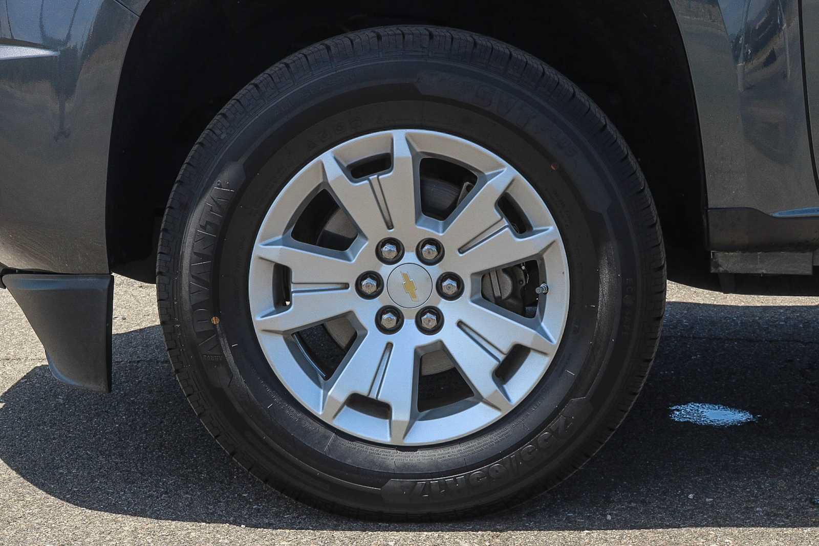 Used 2016 Chevrolet Colorado LT w/ LT Convenience Package RWD image 11
