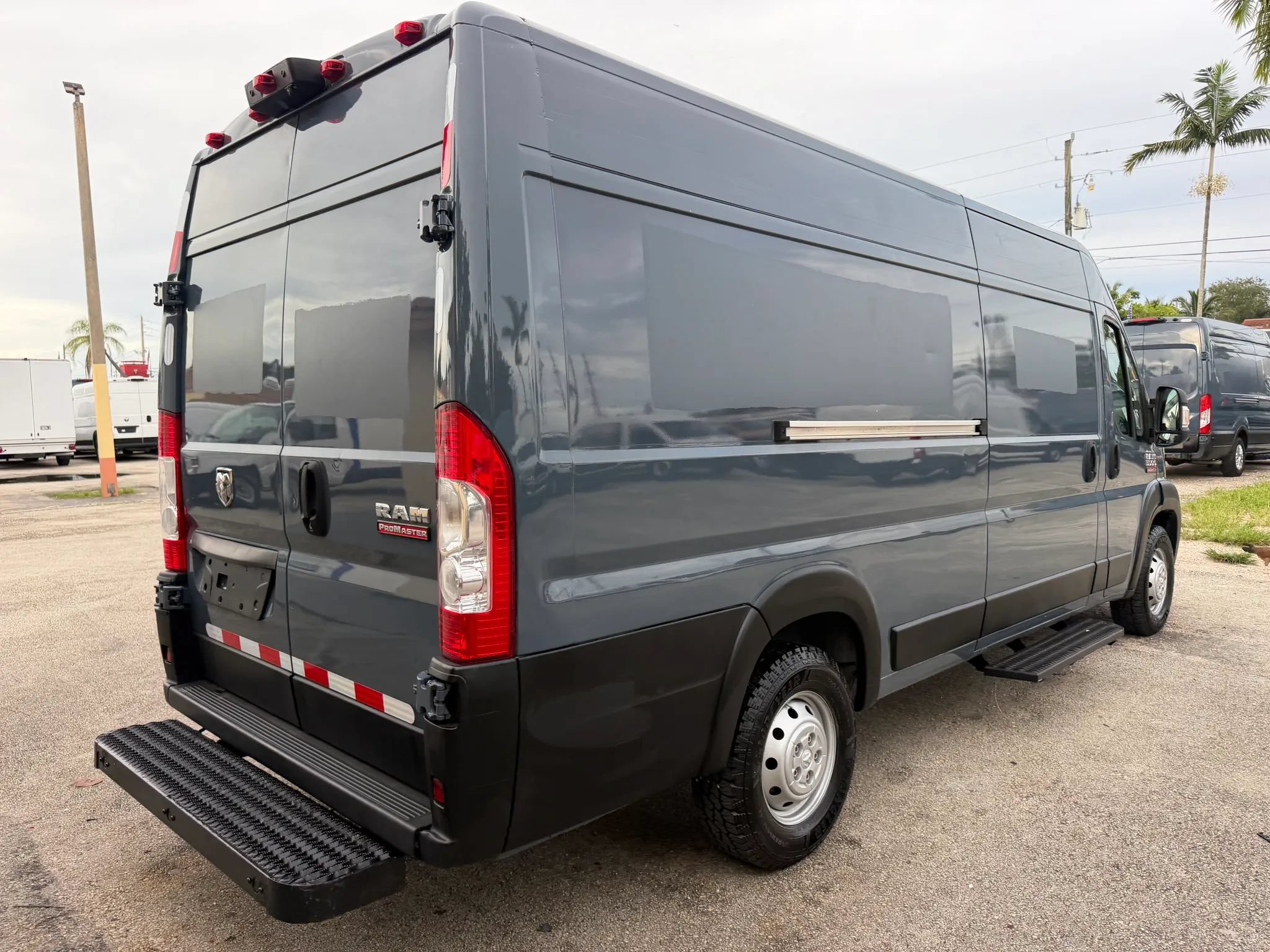 Used 2020 RAM ProMaster 3500 FWD image 7