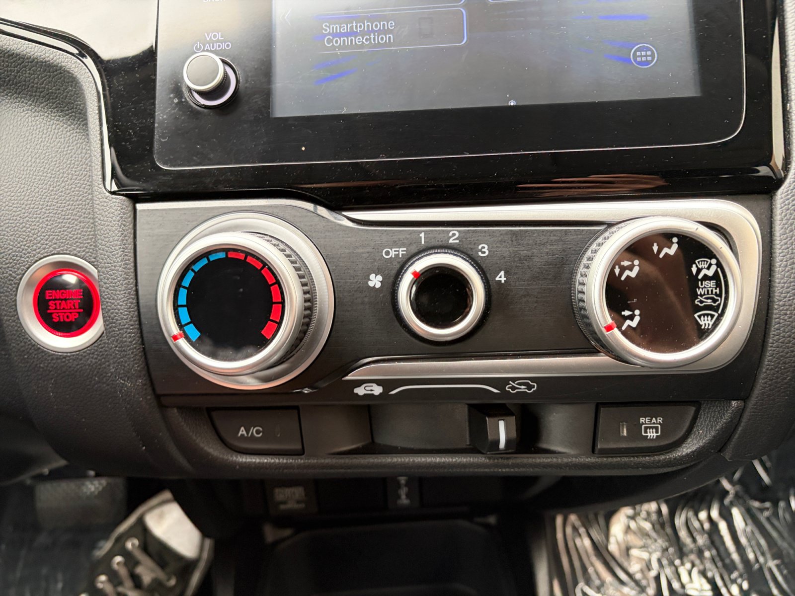 Used 2020 Honda Fit EX image 24