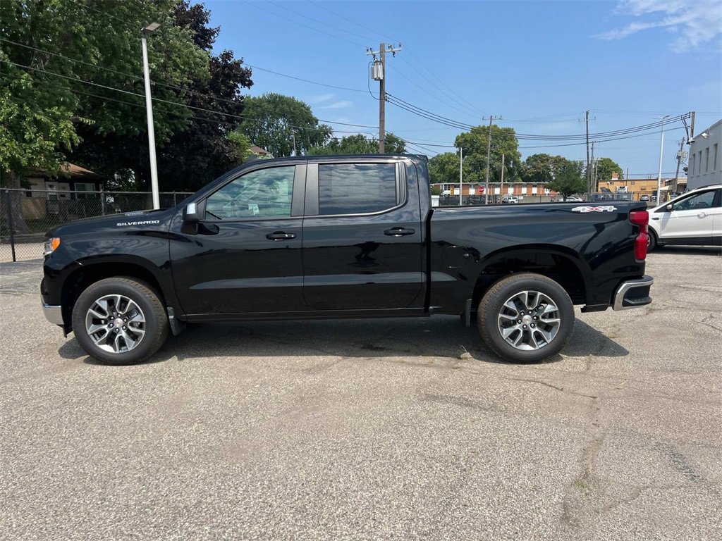 New 2026 Chevrolet Silverado 1500 LT image 2