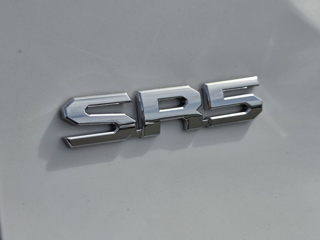 Used 2025 Toyota Tacoma SR5 image 11