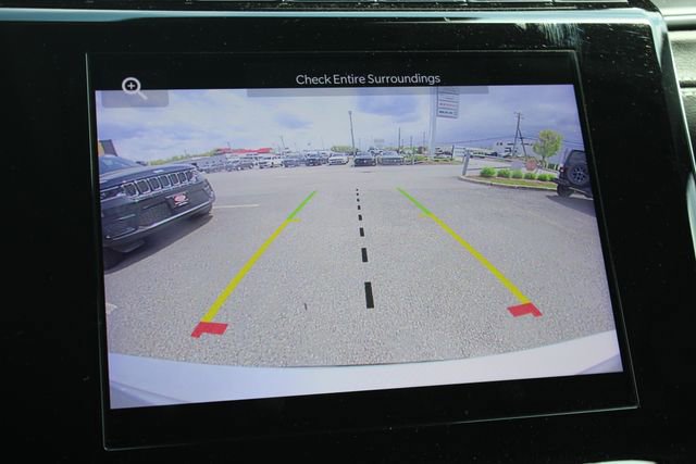 Used 2023 Jeep Grand Cherokee L Laredo AWD/4WD image 8