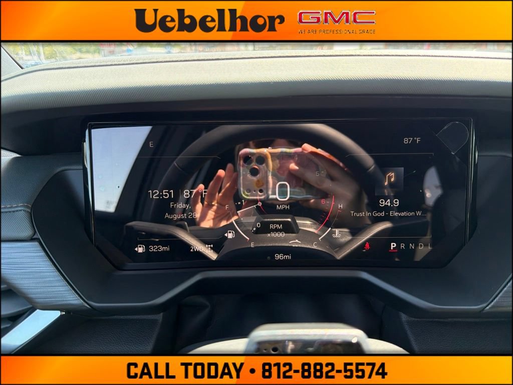 New 2026 GMC Acadia AT4 w/ Super Cruise Package AWD/4WD image 32