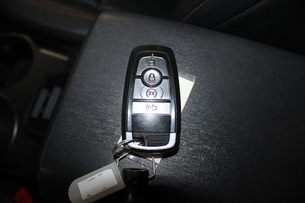 Used 2023 Ford Bronco Badlands image 53