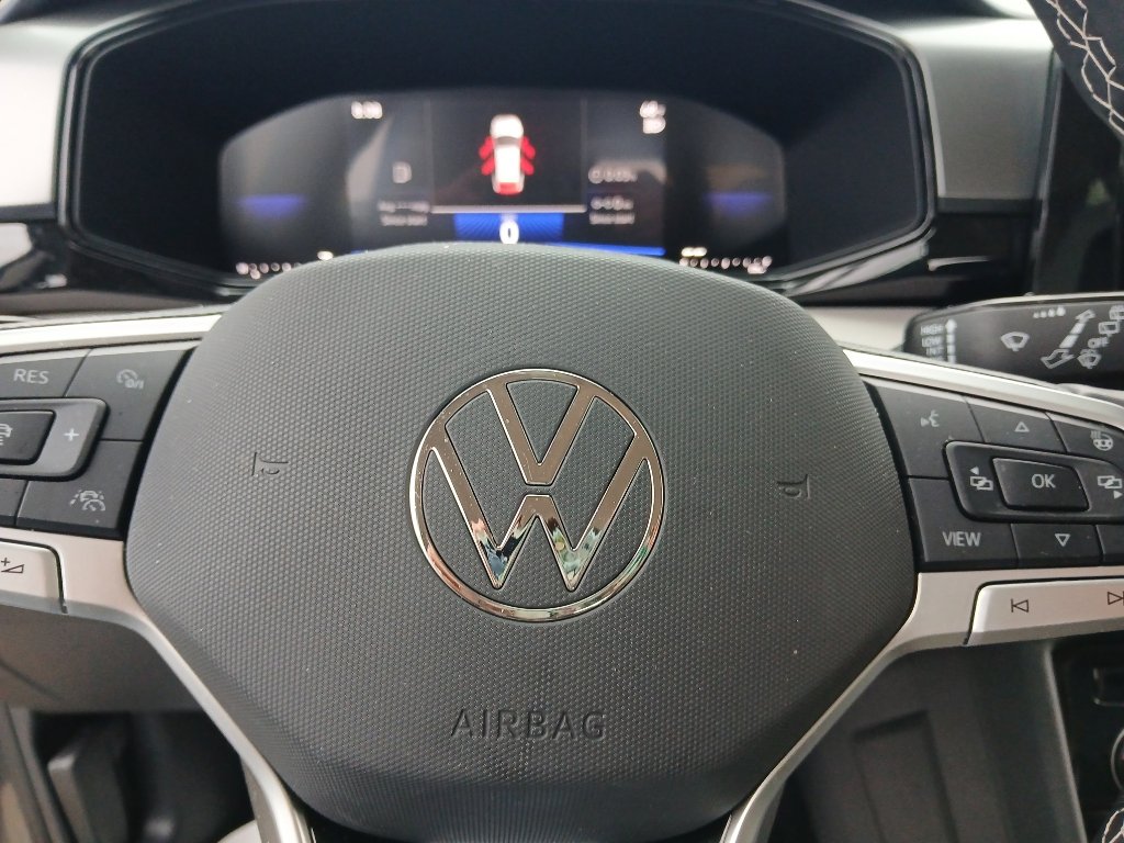 Used 2025 Volkswagen Taos S FWD image 12