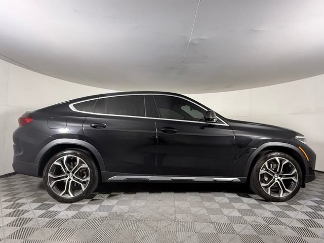 Used 2023 BMW X6 xDrive40i w/ Premium Package AWD/4WD image 8