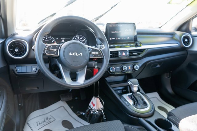 Used 2023 Kia Forte LXS image 11