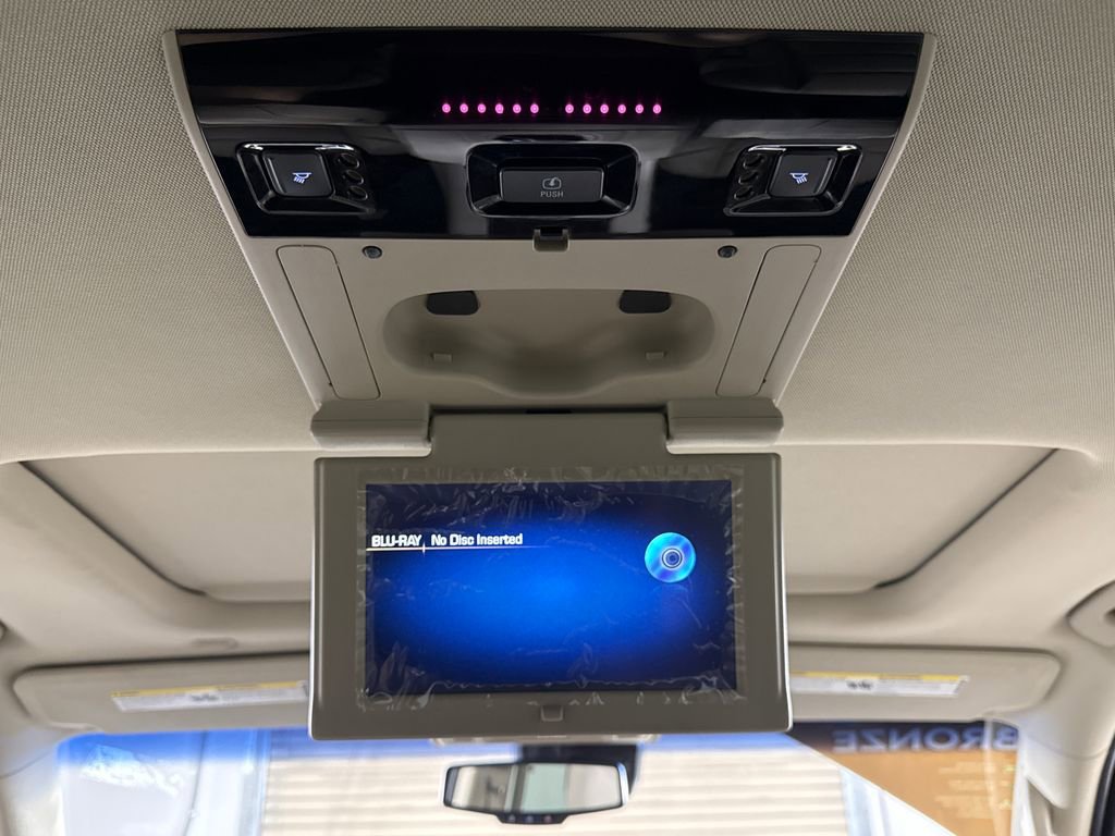 Used 2016 Cadillac Escalade Luxury image 21
