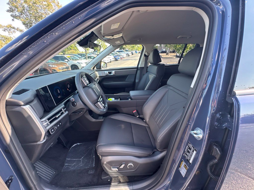 New 2027 Hyundai Santa Fe SEL w/ Tow & Go Package AWD/4WD image 13