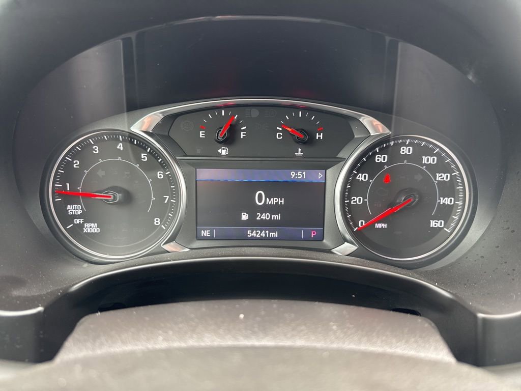 Used 2024 GMC Terrain SLT image 33