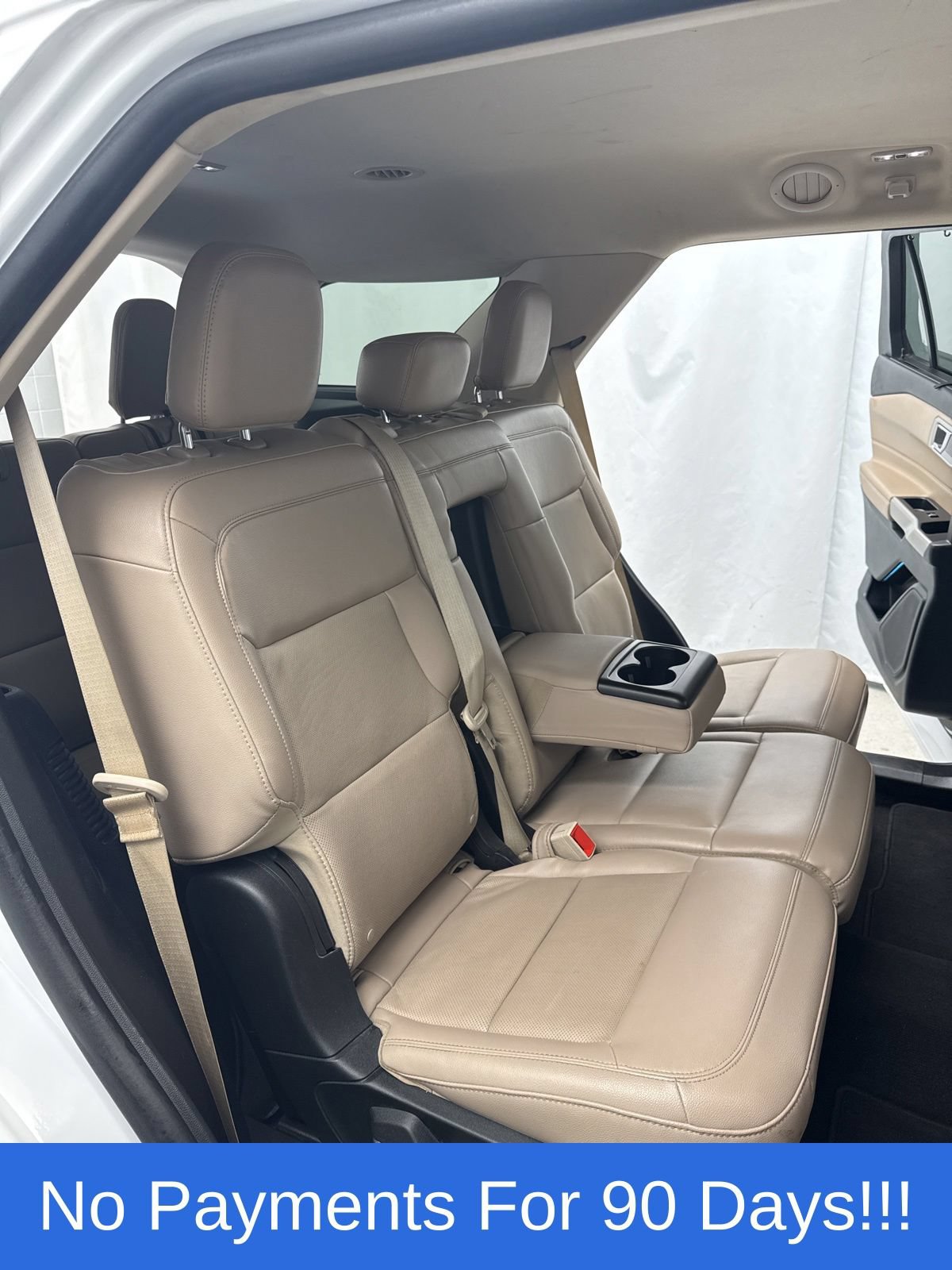 Used 2024 Ford Explorer Limited AWD/4WD image 29