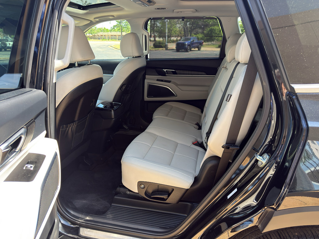 Used 2025 Kia Telluride SX FWD image 10